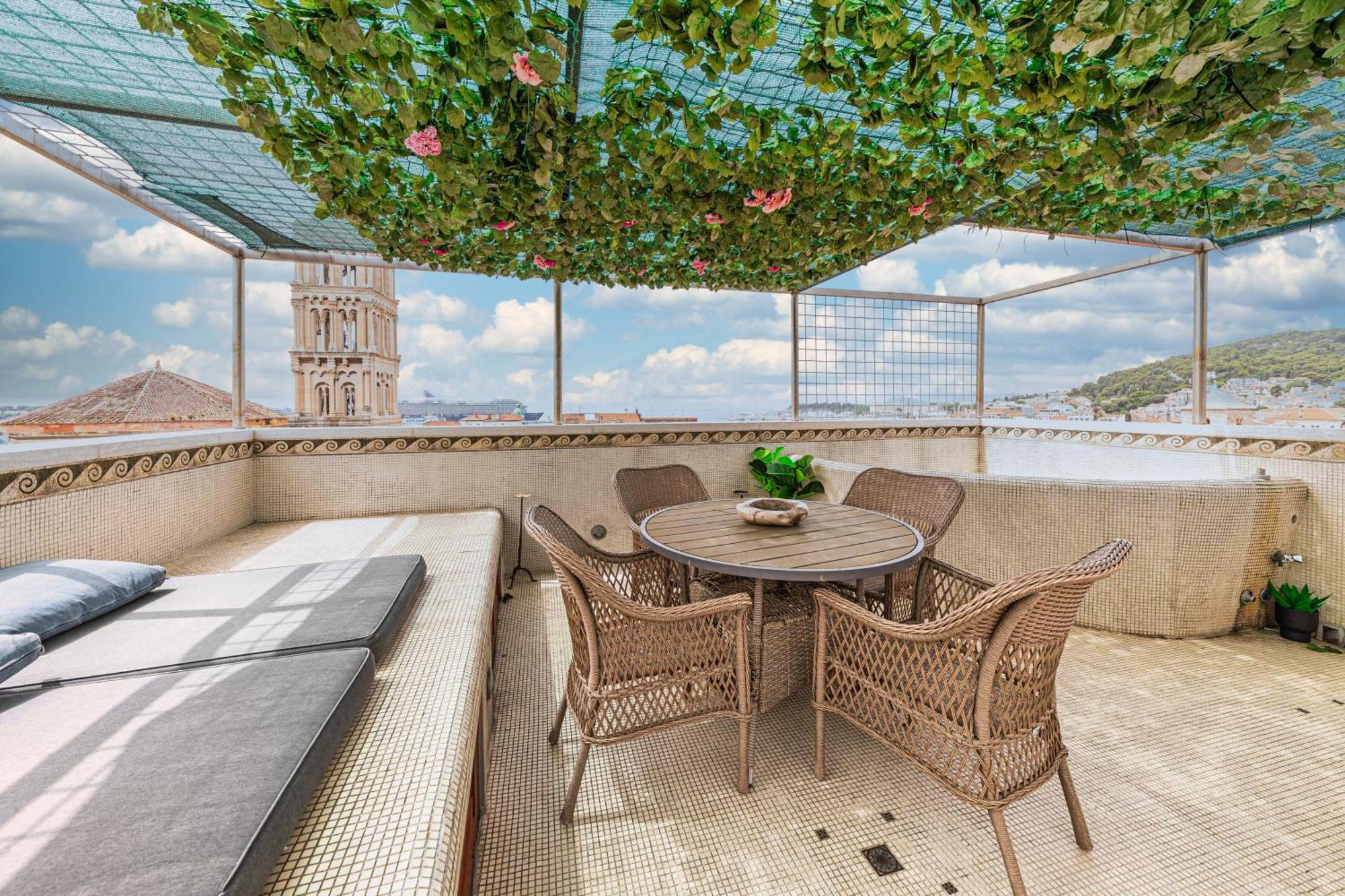 Augubio Penthouse Split Exterior foto