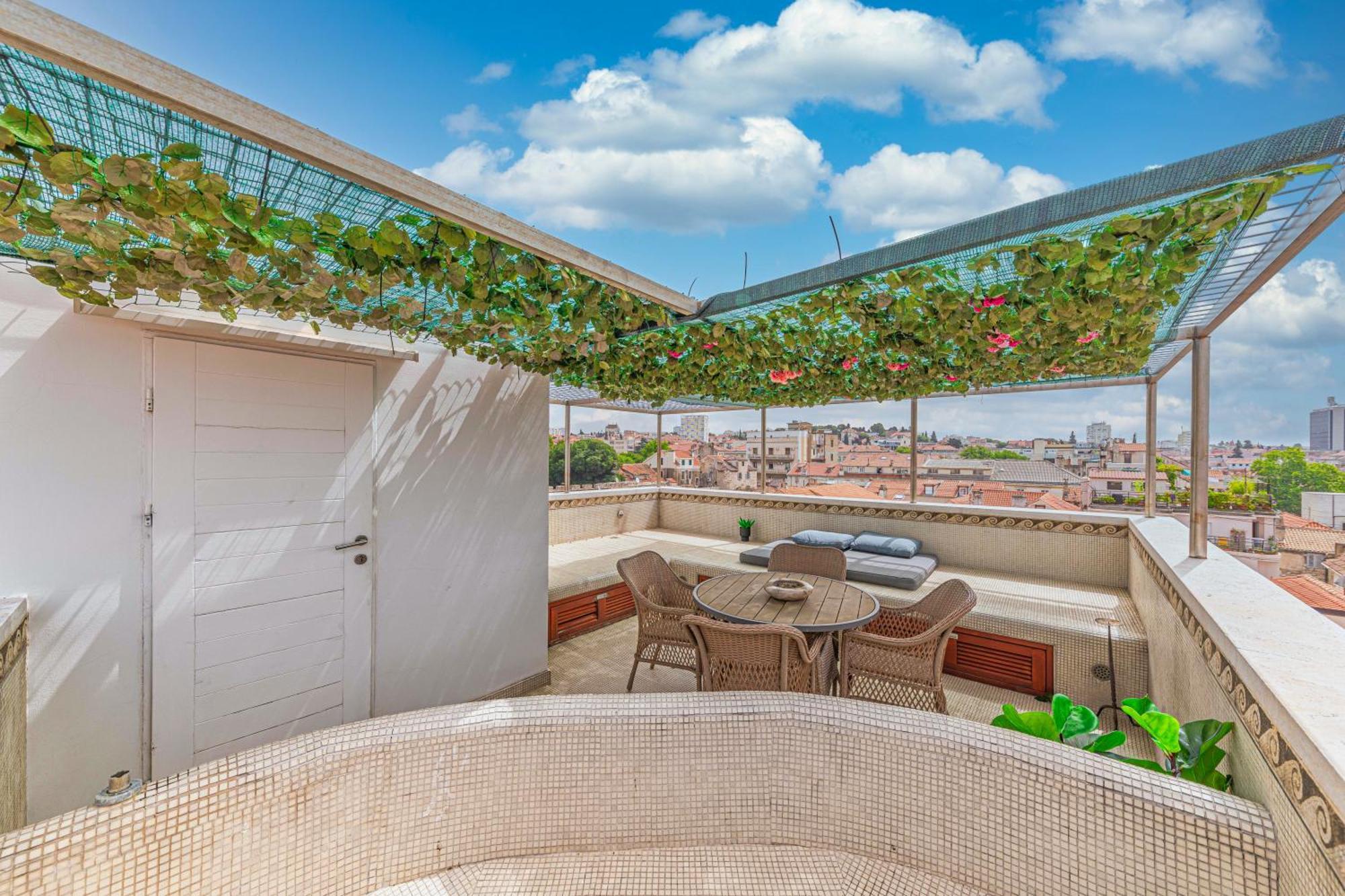 Augubio Penthouse Split Exterior foto